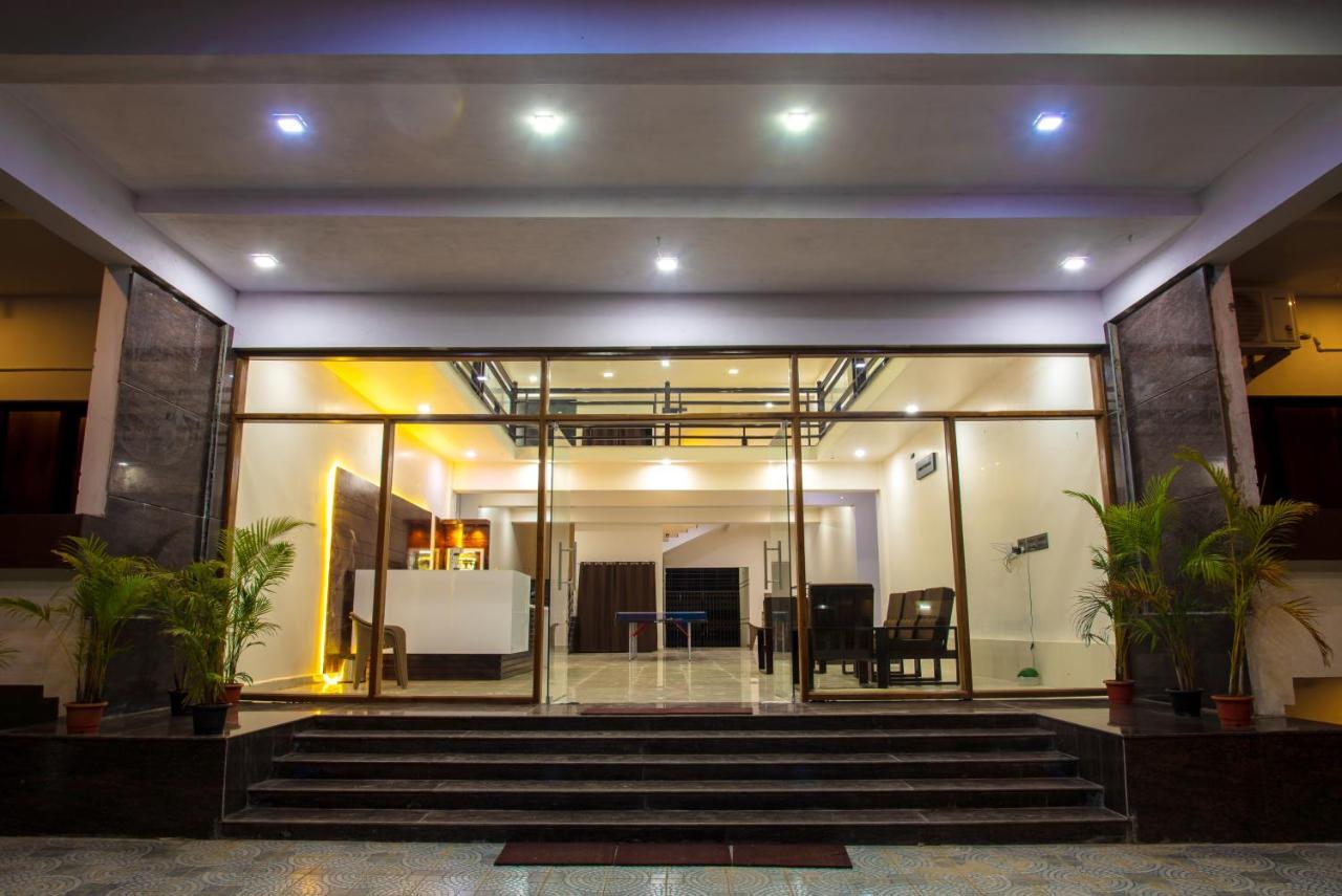 Hotel Mastiff Select Terrain Dandeli Esterno foto