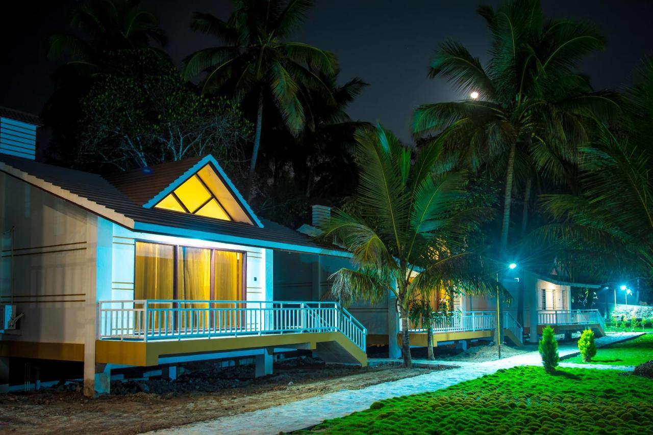 Hotel Mastiff Select Terrain Dandeli Esterno foto