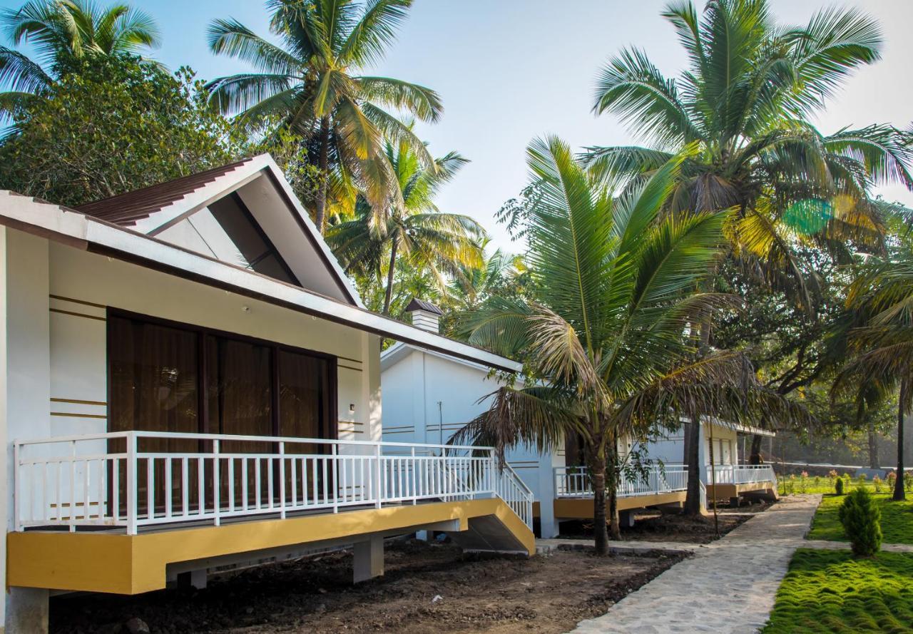 Hotel Mastiff Select Terrain Dandeli Esterno foto