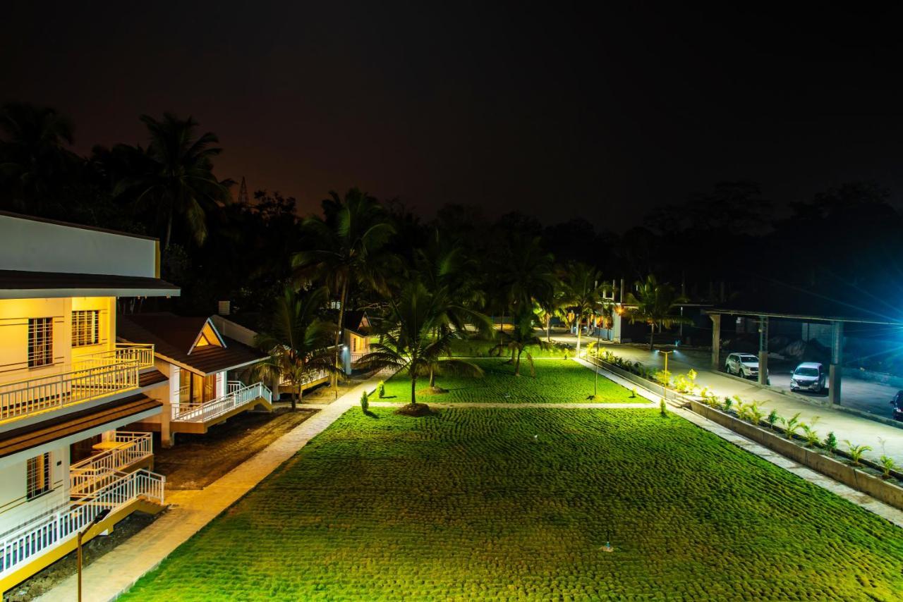 Hotel Mastiff Select Terrain Dandeli Esterno foto