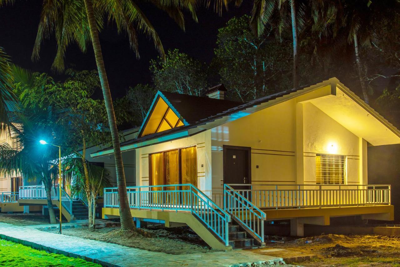 Hotel Mastiff Select Terrain Dandeli Esterno foto