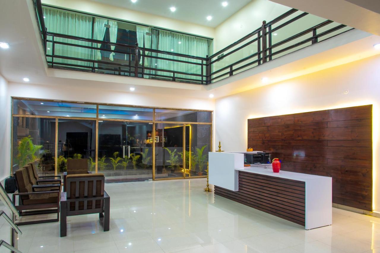 Hotel Mastiff Select Terrain Dandeli Esterno foto