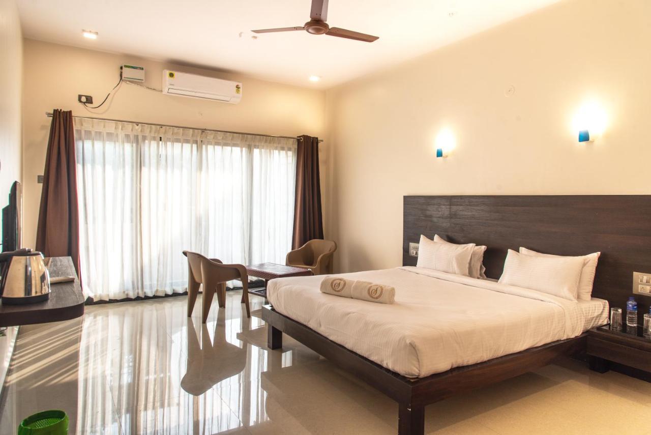 Hotel Mastiff Select Terrain Dandeli Esterno foto