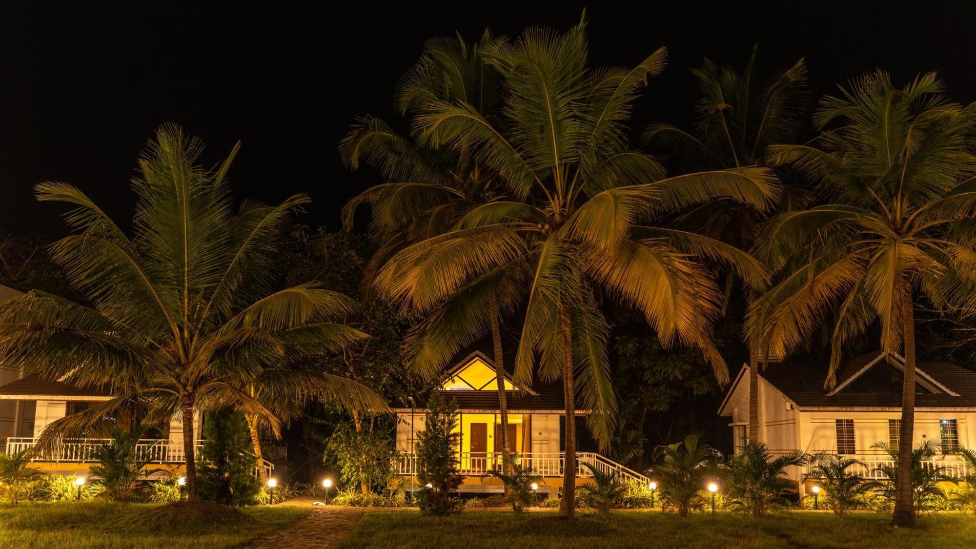 Hotel Mastiff Select Terrain Dandeli Esterno foto