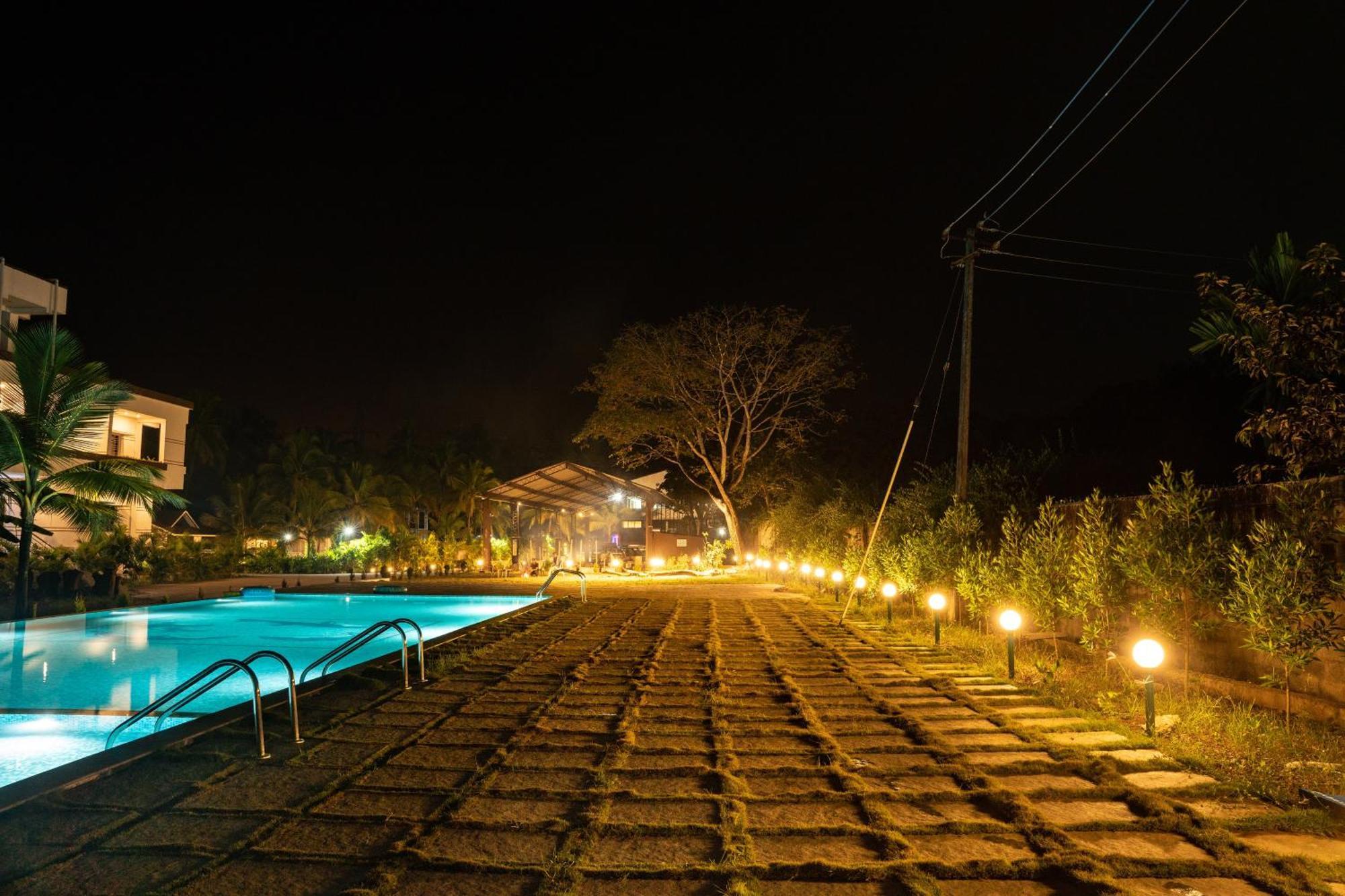 Hotel Mastiff Select Terrain Dandeli Esterno foto